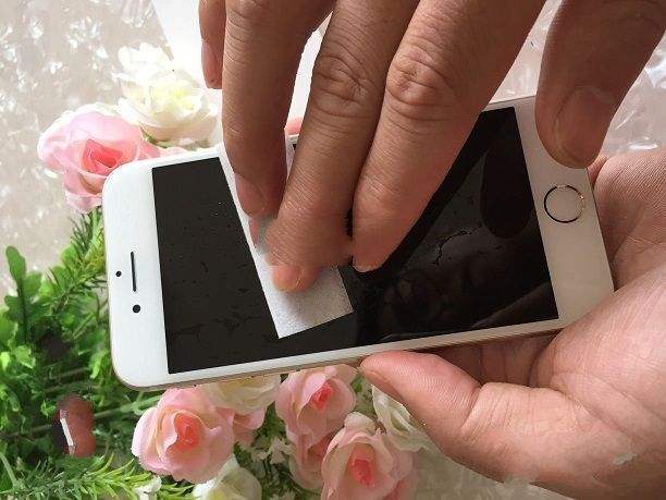 iPhone7怎么贴膜?自己动手为iPhone7贴膜教程