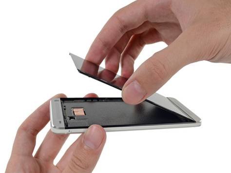 Step 1 — HTC One Teardown