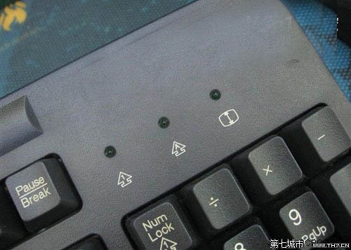 Win10预览版9879键盘指示灯不亮怎么办 全福编程网