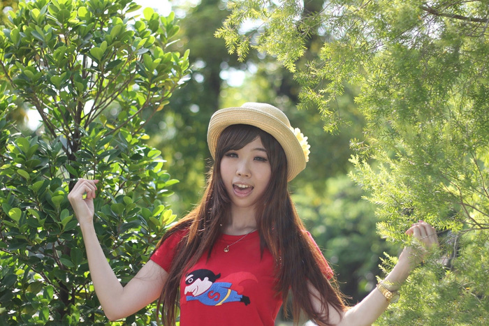 Photoshop打造唯美的秋季阳光树林人物图片 全福编程网